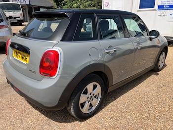 Used MINI Hatch 2017 for sale - 78701325: Photo