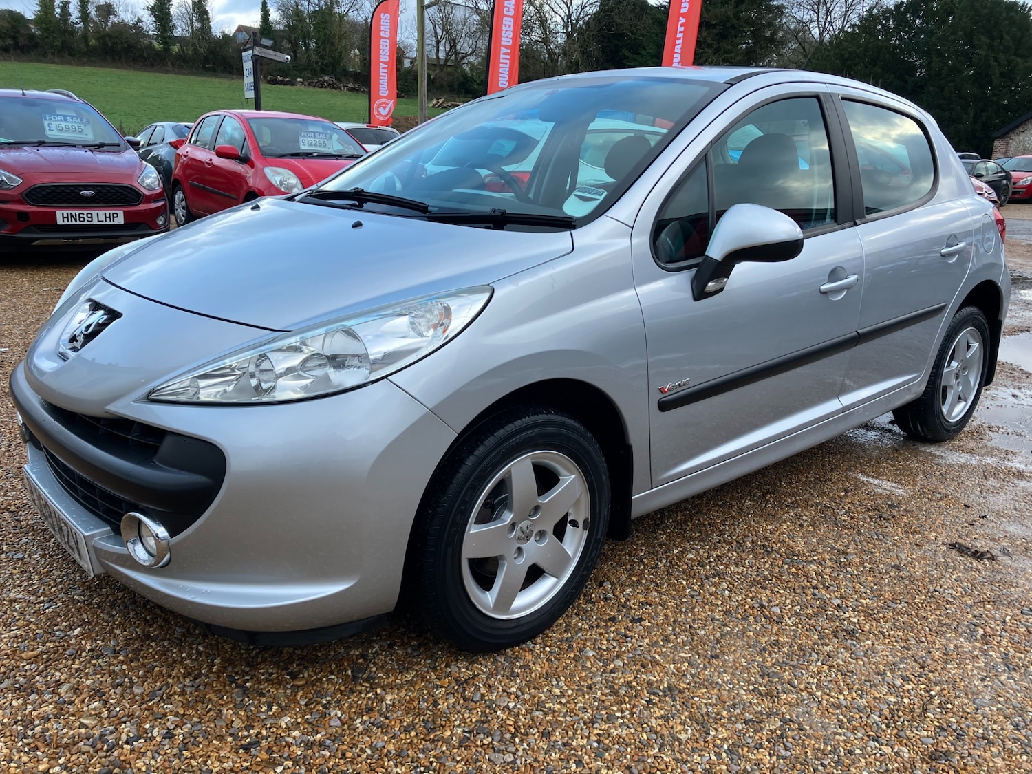 Used Peugeot 207 2009 for sale - 77138436: Photo 2