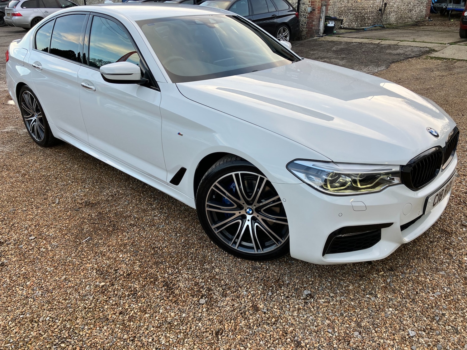 Used BMW 5 Series 2017 for sale - 76709226: Photo 1