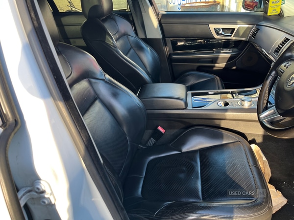 Used Jaguar XF 2010 for sale - 78087327: Photo 7