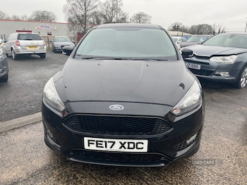 Used Ford Focus 2017 for sale - 79442324: Photo