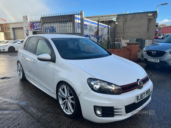 Used Volkswagen Golf 2009 for sale - 76378345: Photo 1