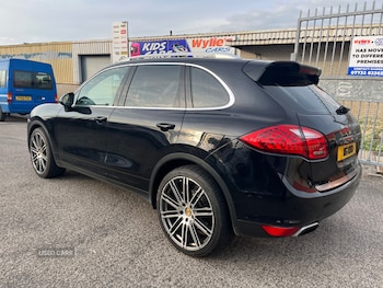 Used Porsche Cayenne 2014 for sale - 78472235: Photo