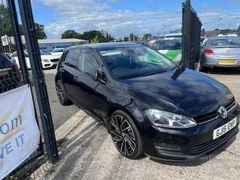 2015 - 1.6 TDI 105 Match 5dr