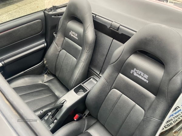 Used Toyota MR2 2002 for sale - 77697319: Photo 10