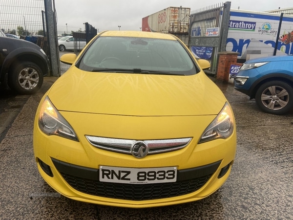 Used Vauxhall Astra GTC 2012 for sale - 77525601: Photo 2