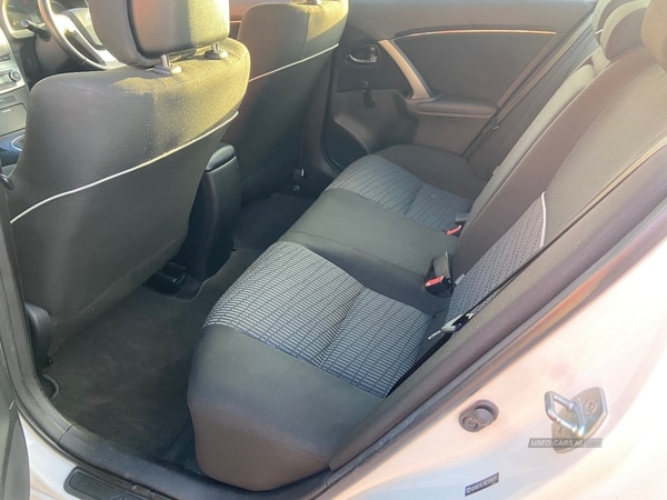 Used Toyota Avensis 2014 for sale - 71446311: Photo 9