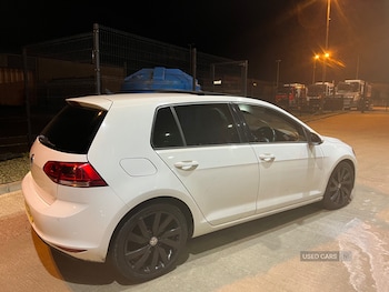 Used Volkswagen Golf 2017 for sale - 76513767: Photo