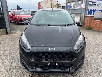 Used Ford Fiesta 2015 for sale - 75659209: Photo