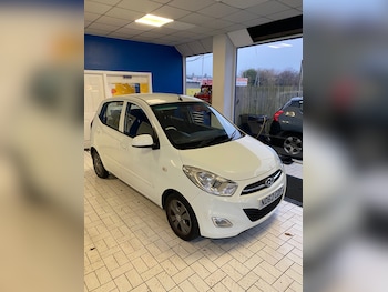 Hyundai - i10