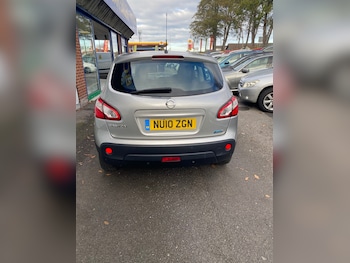 Used Nissan Qashqai 2010 for sale - 76518099: Photo