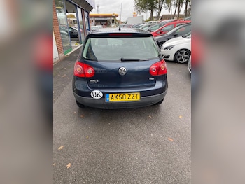 Used Volkswagen Golf 2008 for sale - 76130320: Photo 3
