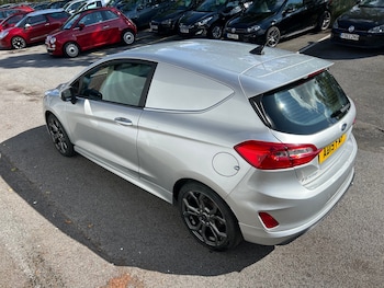 Used Ford Fiesta 2019 for sale - 79329898: Photo