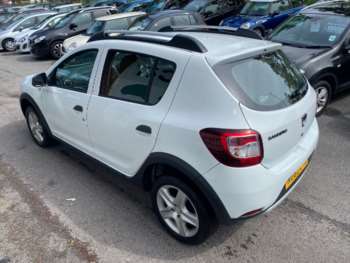 Used Dacia Sandero Stepway 2015 for sale - 74878814: Photo