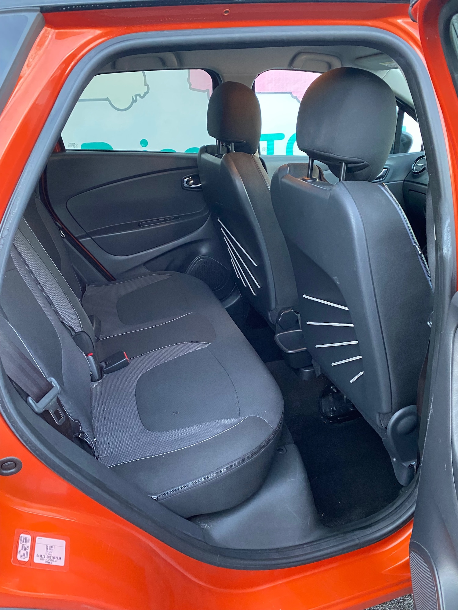 Used Renault Captur 2014 for sale - 76960239: Photo 6