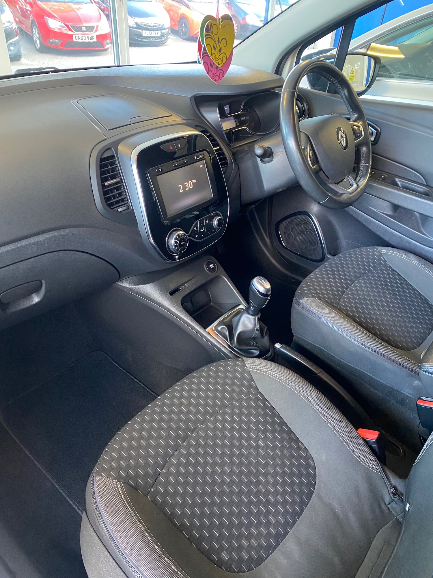 Used Renault Captur 2018 for sale - 76275192: Photo 6