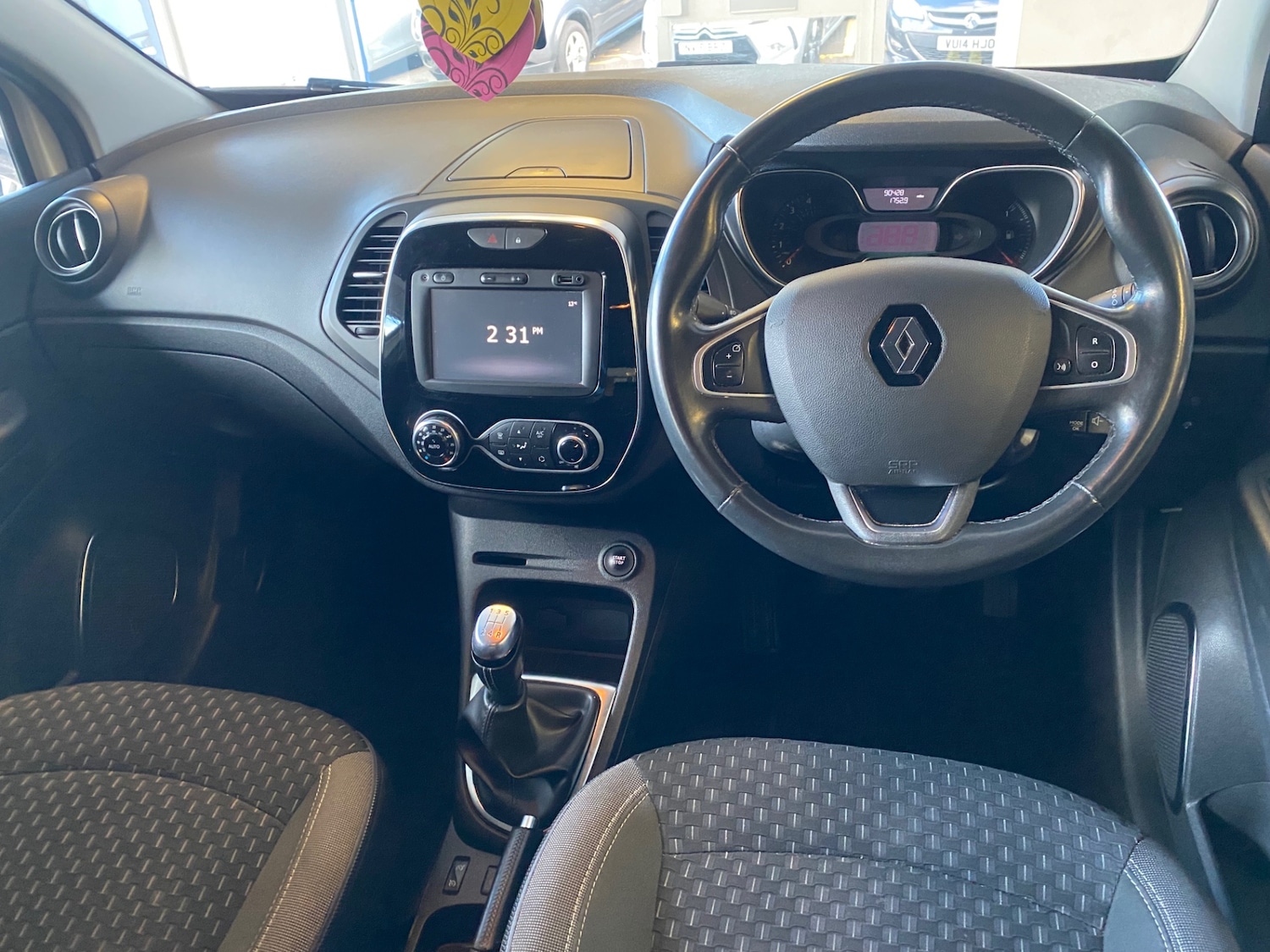 Used Renault Captur 2018 for sale - 76275192: Photo 9