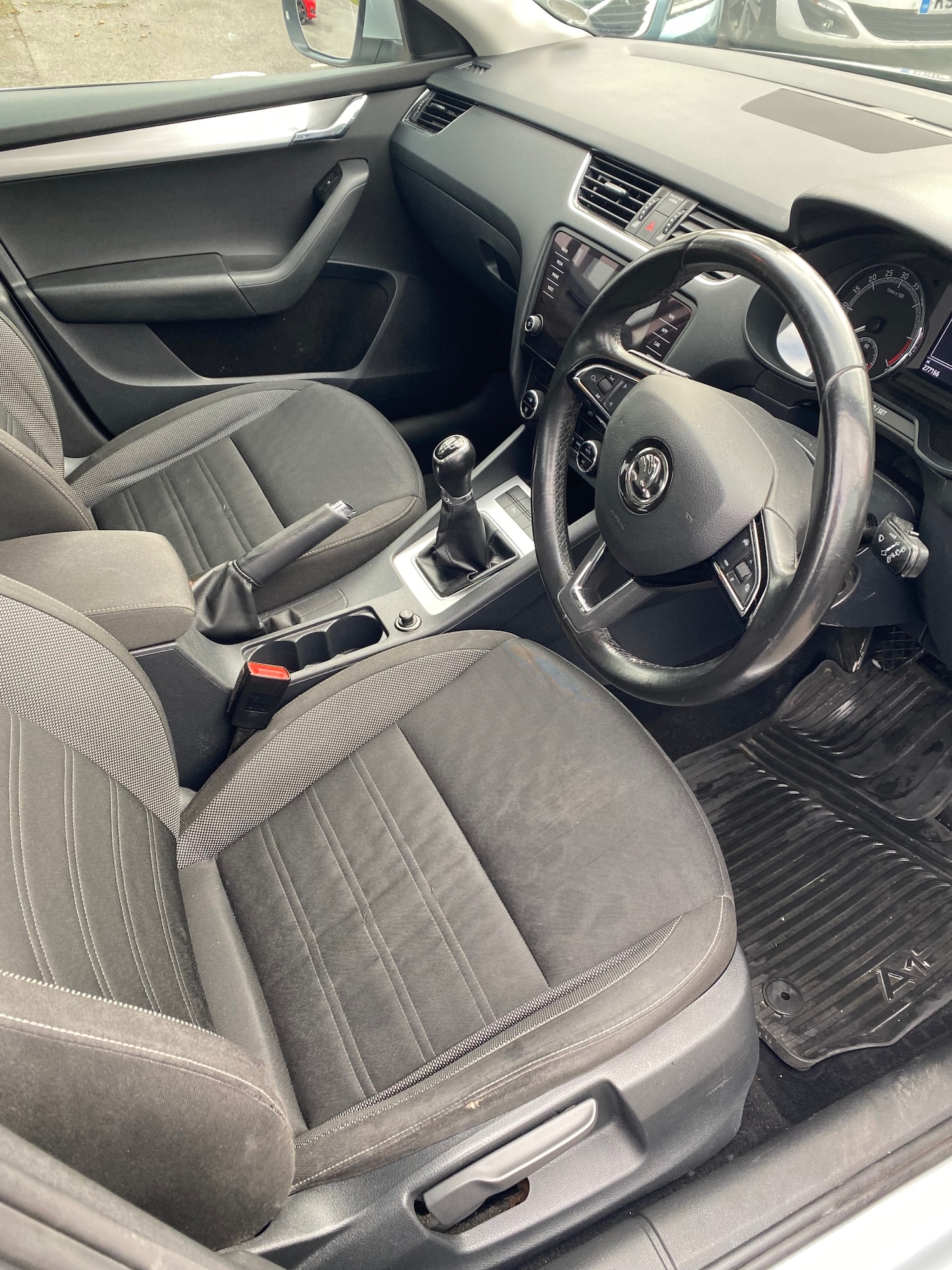 Used Skoda Octavia 2019 for sale - 76299210: Photo 5