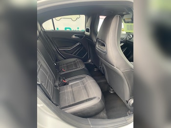 Used Mercedes-Benz A-Class 2014 for sale - 76462006: Photo