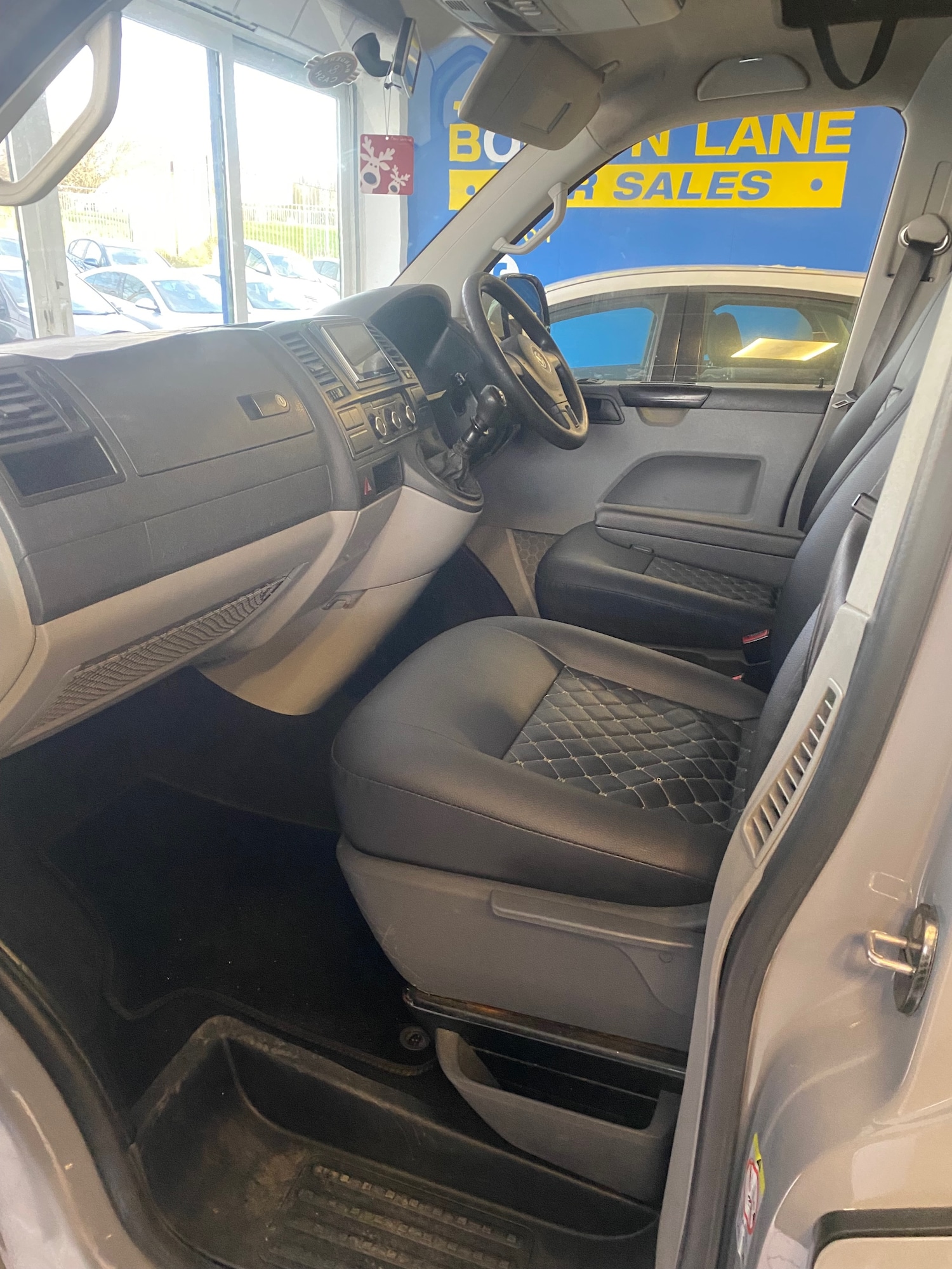 Used Volkswagen Transporter 2012 for sale - 77581436: Photo 7