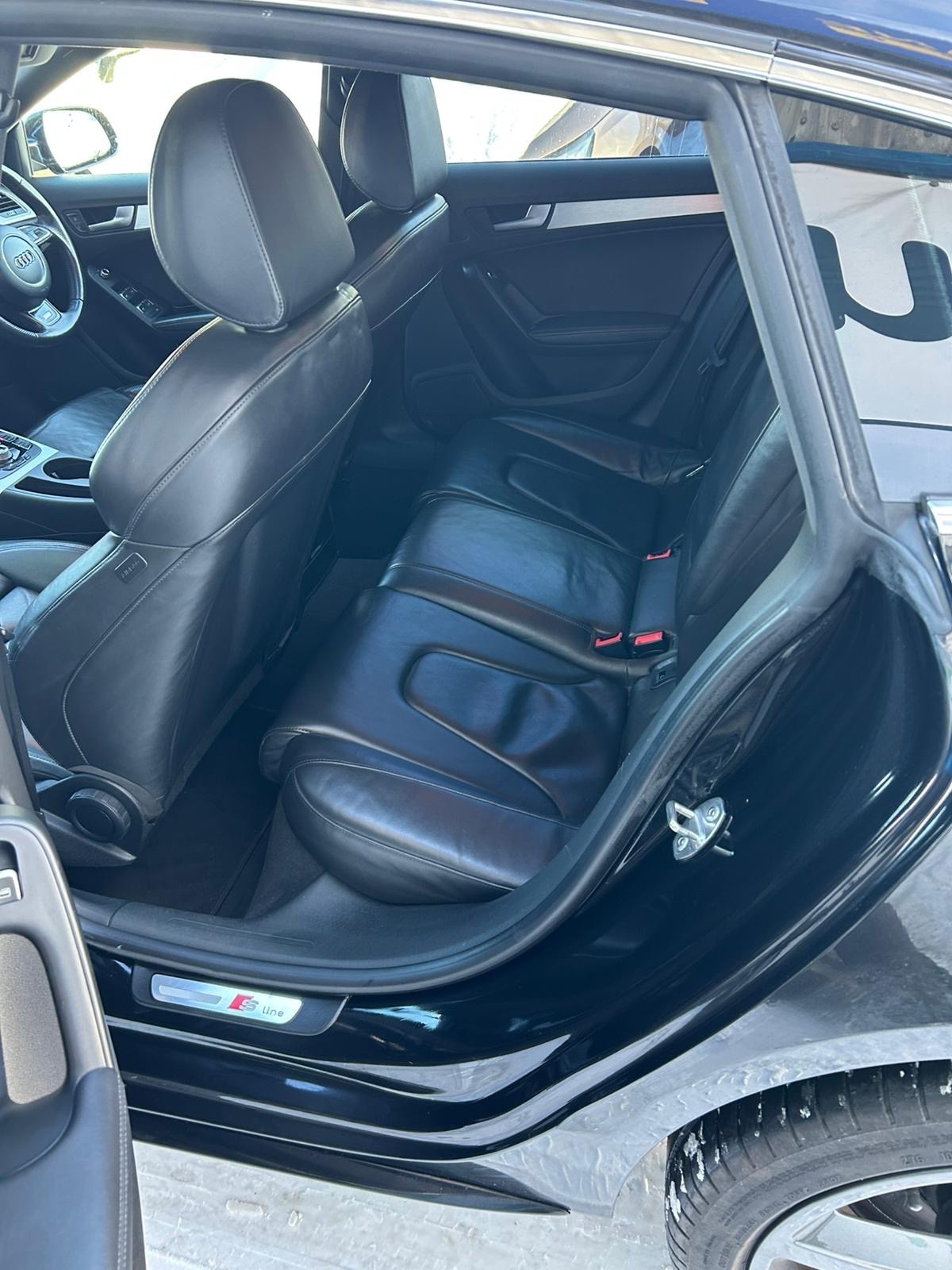 Used Audi A5 2012 for sale - 77104139: Photo 9