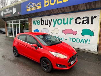 2015 (15) - 1.25 82 Zetec 5dr