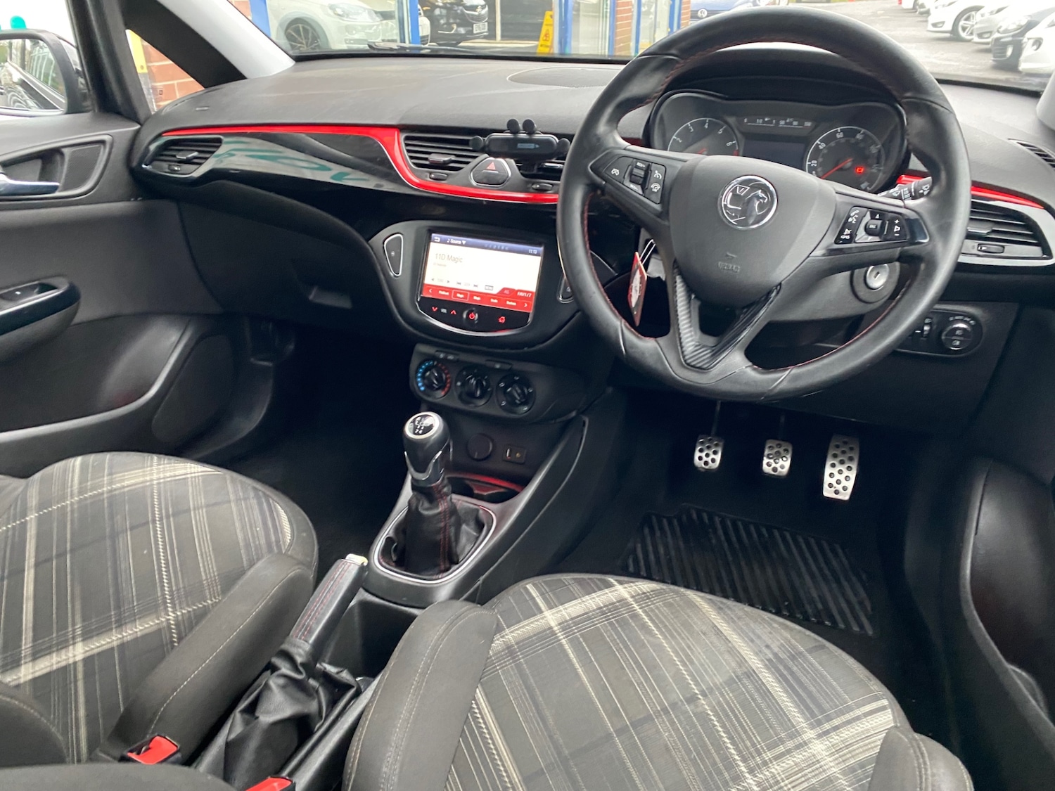 Used Vauxhall Corsa 2015 for sale - 76979797: Photo 7