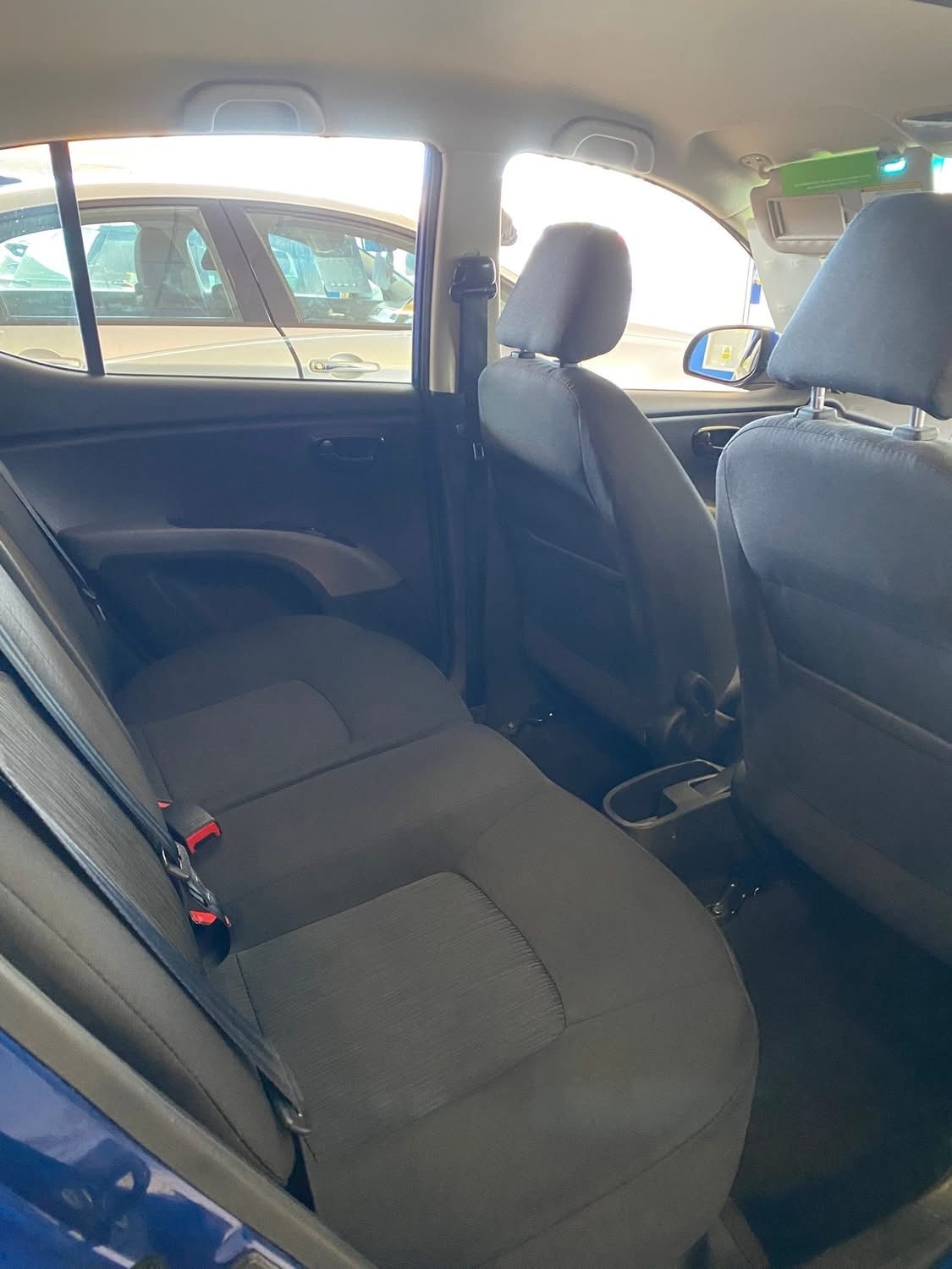 Used Hyundai i10 2013 for sale - 76101723: Photo 6