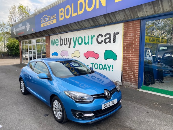 Used Renault Megane 2015 for sale - 74527543: Photo 1