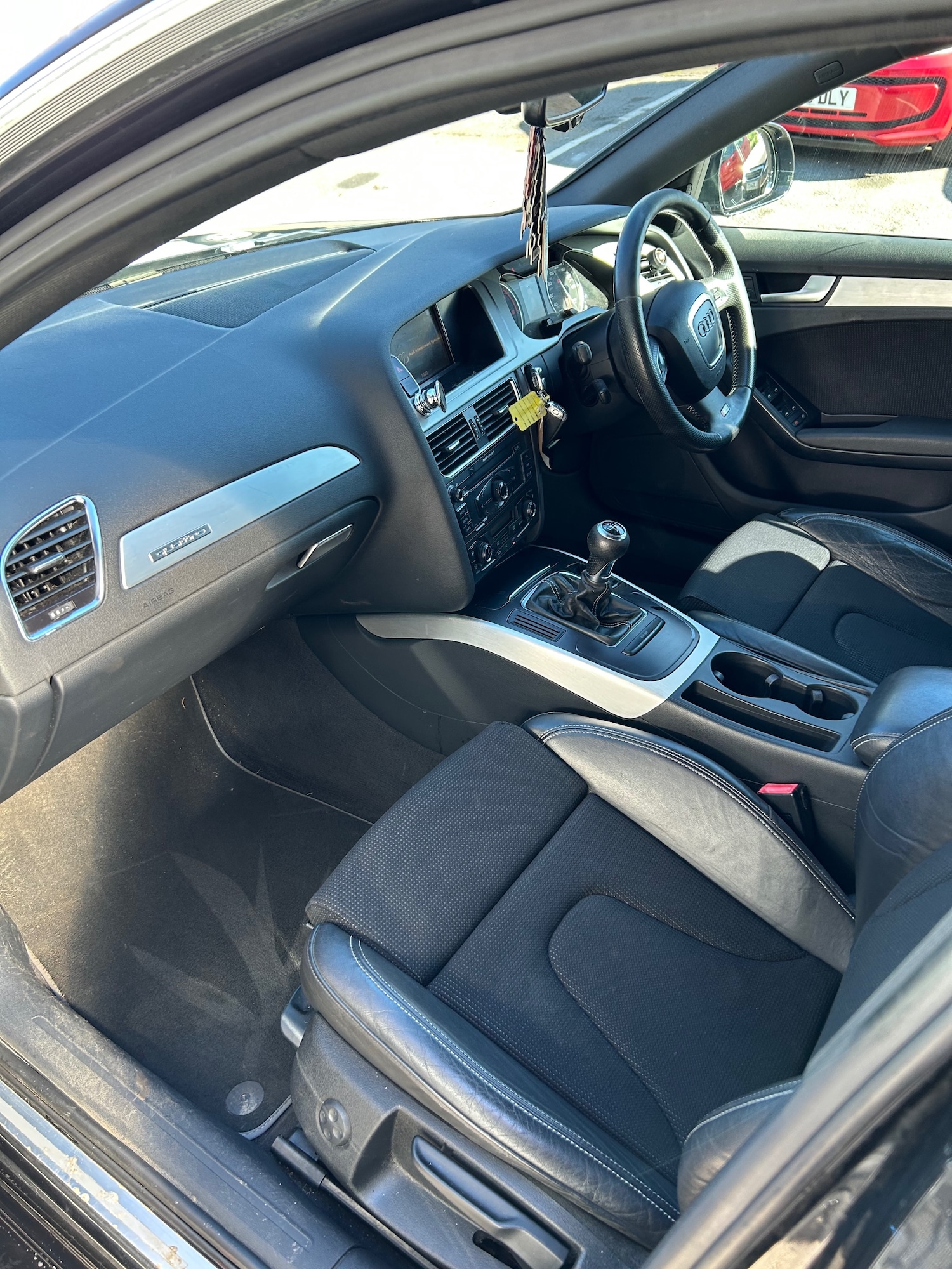 Used Audi A4 2009 for sale - 78026335: Photo 8