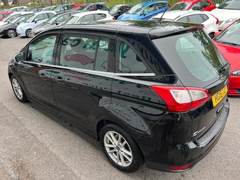 Used Ford Grand C-Max 2016 for sale - 78870130: Photo