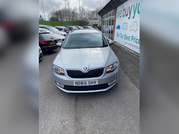 Used Skoda Octavia 2016 for sale - 77701399: Photo