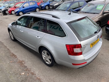 Used Skoda Octavia 2016 for sale - 77701399: Photo