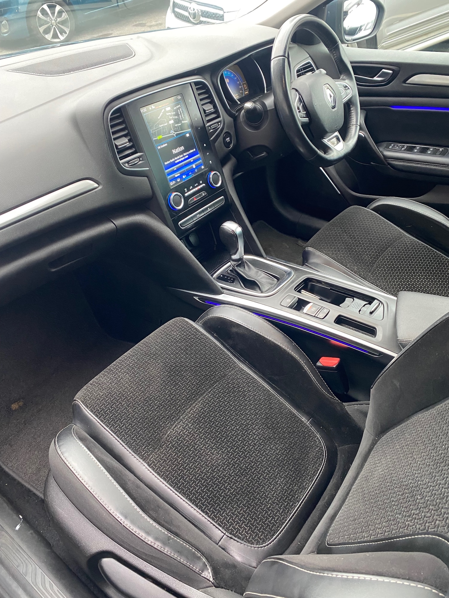 Used Renault Megane 2016 for sale - 76490489: Photo 8