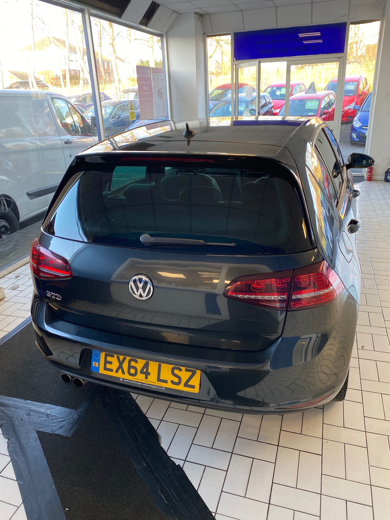 Used Volkswagen Golf 2014 for sale - 77745939: Photo 2