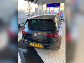 Used Volkswagen Golf 2014 for sale - 77745939: Photo