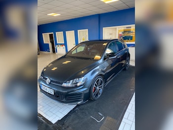 Used Volkswagen Golf 2014 for sale - 77745939: Photo