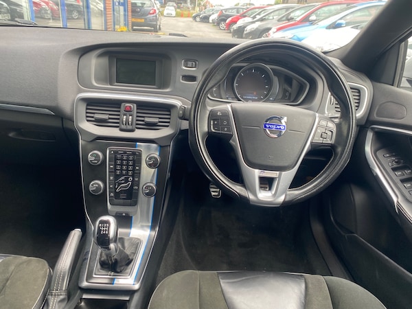 Used Volvo V40 2015 for sale - 75380811: Photo 6