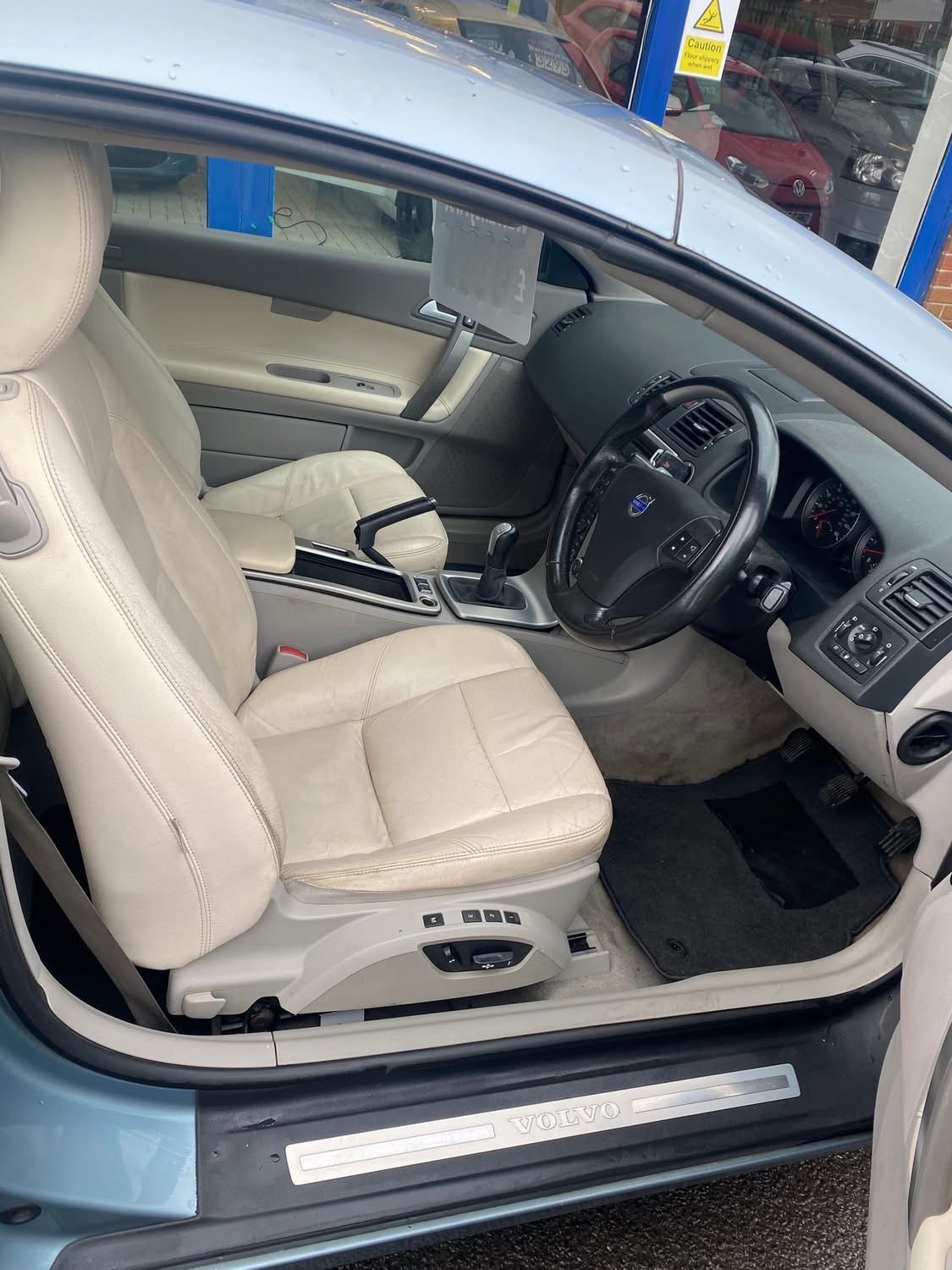 Used Volvo C70 2008 for sale - 77742960: Photo 5