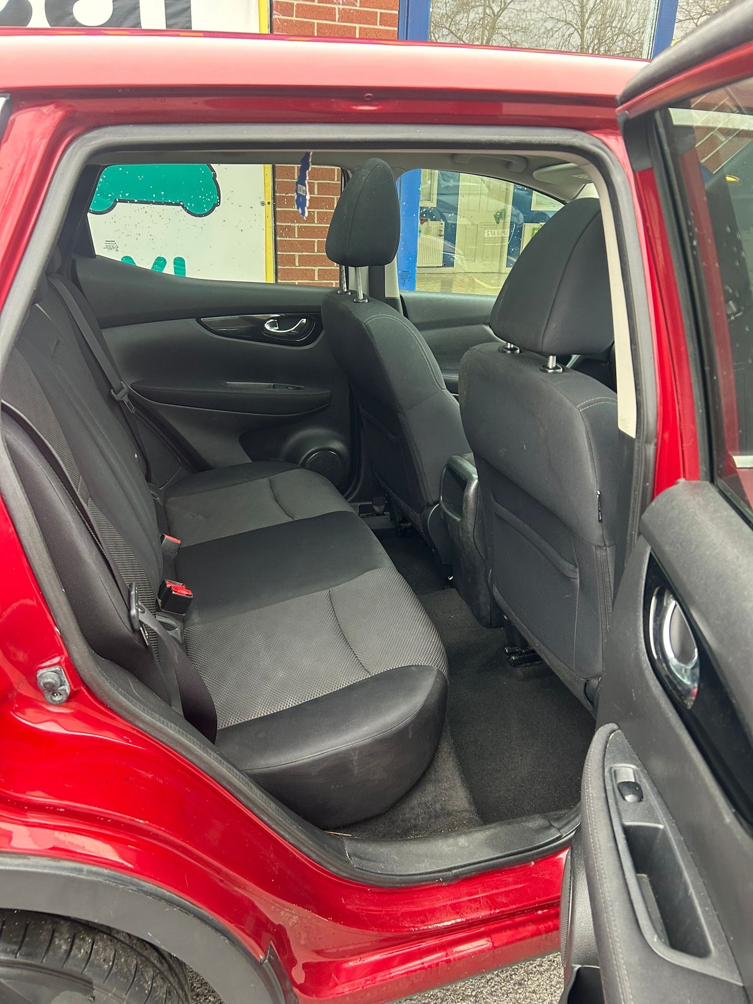 Used Nissan Qashqai 2014 for sale - 77997039: Photo 2