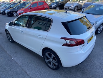 Used Peugeot 308 2015 for sale - 76067212: Photo 4
