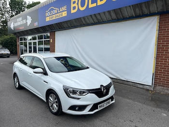 Used Renault Megane 2017 for sale - 79137325: Photo
