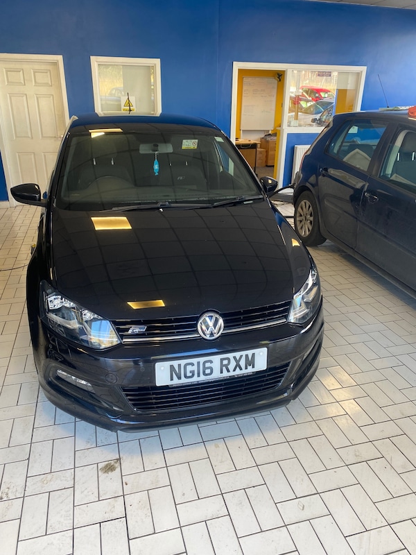 Used Volkswagen Polo 2016 for sale - 76027803: Photo 1
