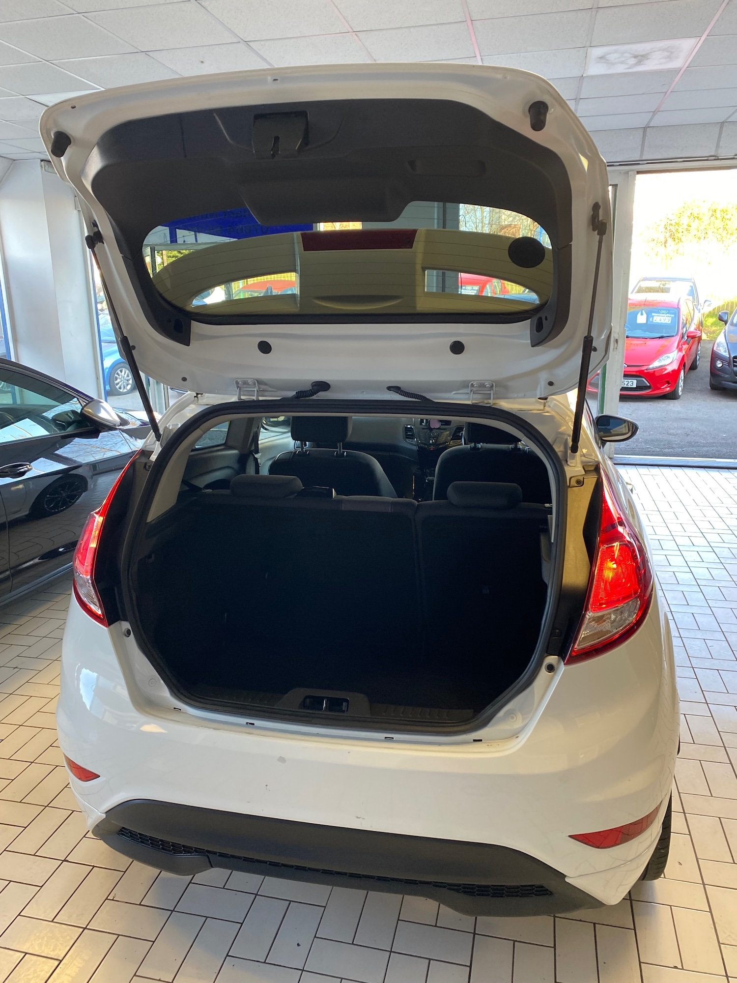 Used Ford Fiesta 2015 for sale - 77745204: Photo 5