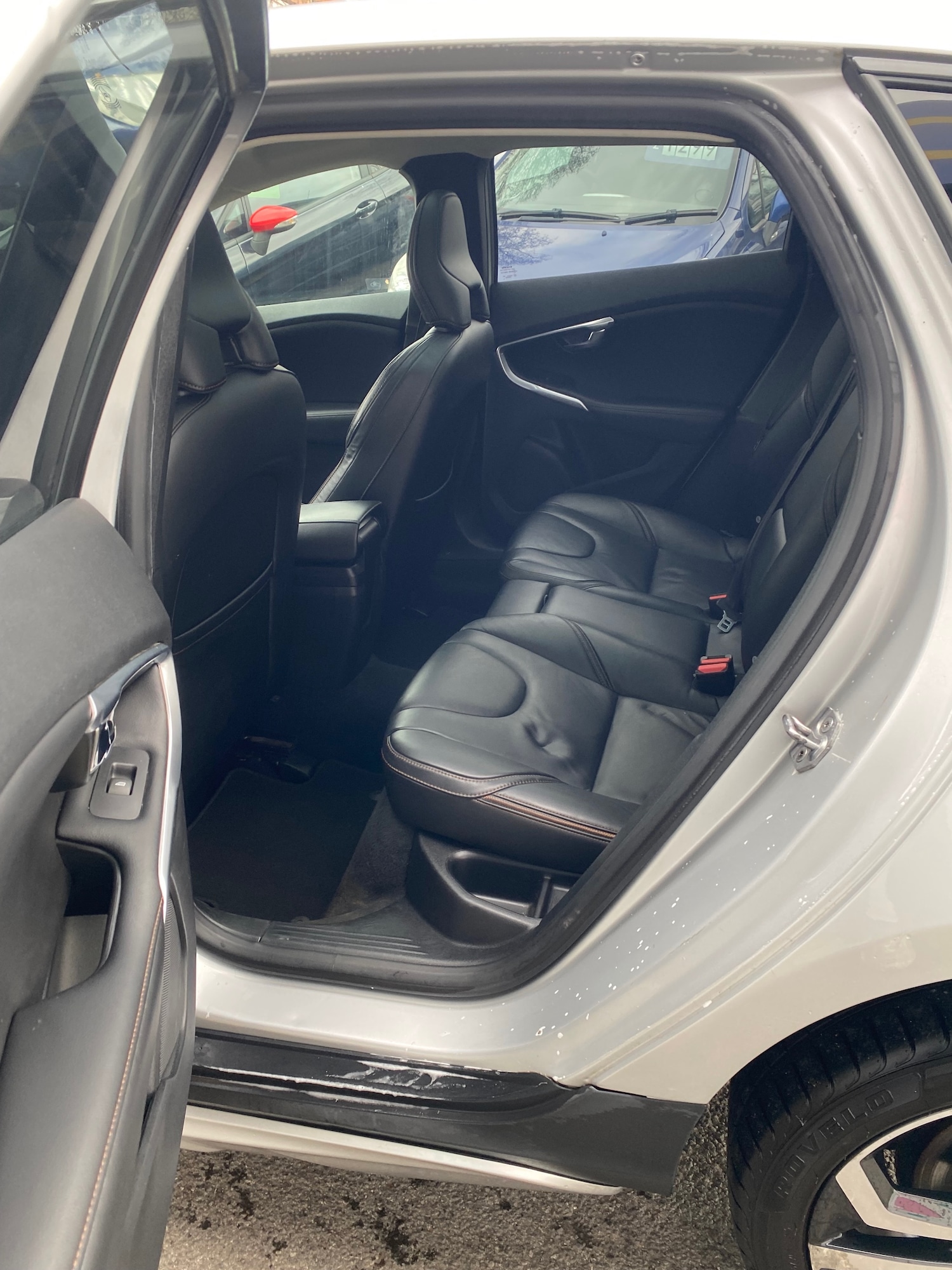 Used Volvo V40 2018 for sale - 77591062: Photo 9