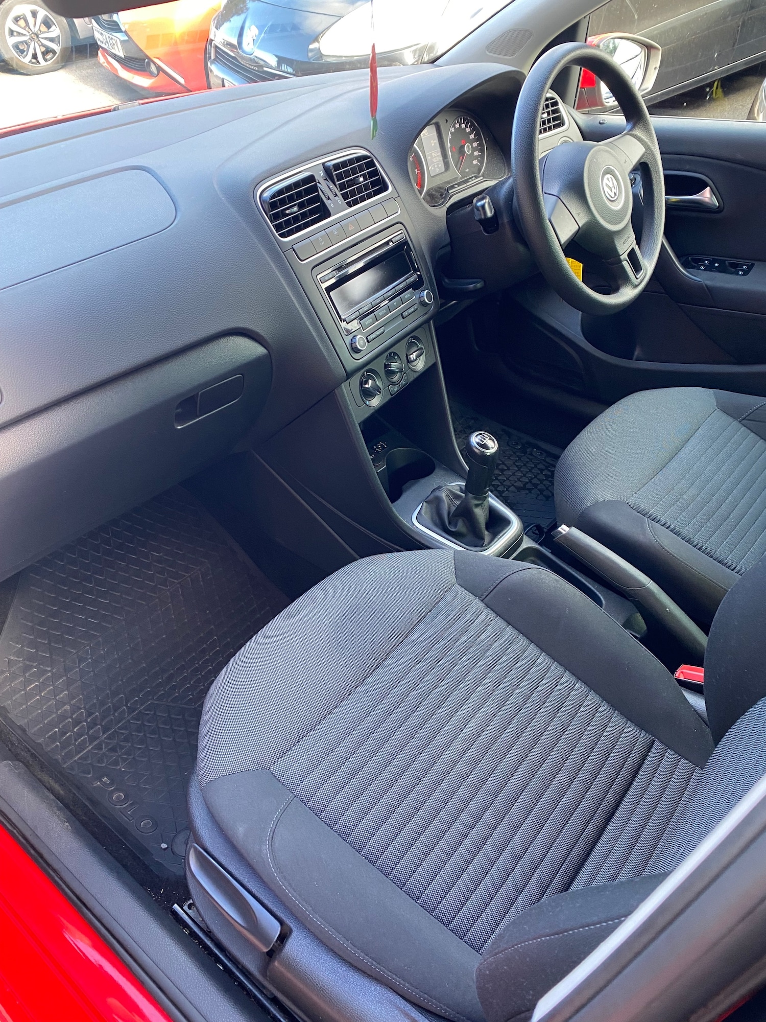 Used Volkswagen Polo 2012 for sale - 76374492: Photo 7