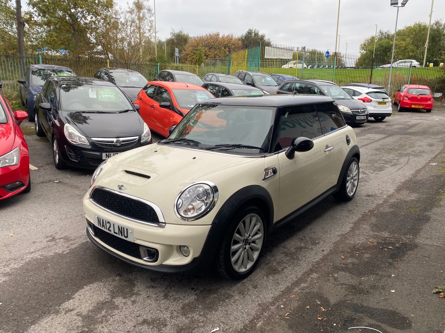 Used MINI Hatch 2012 for sale - 76273792: Photo 2