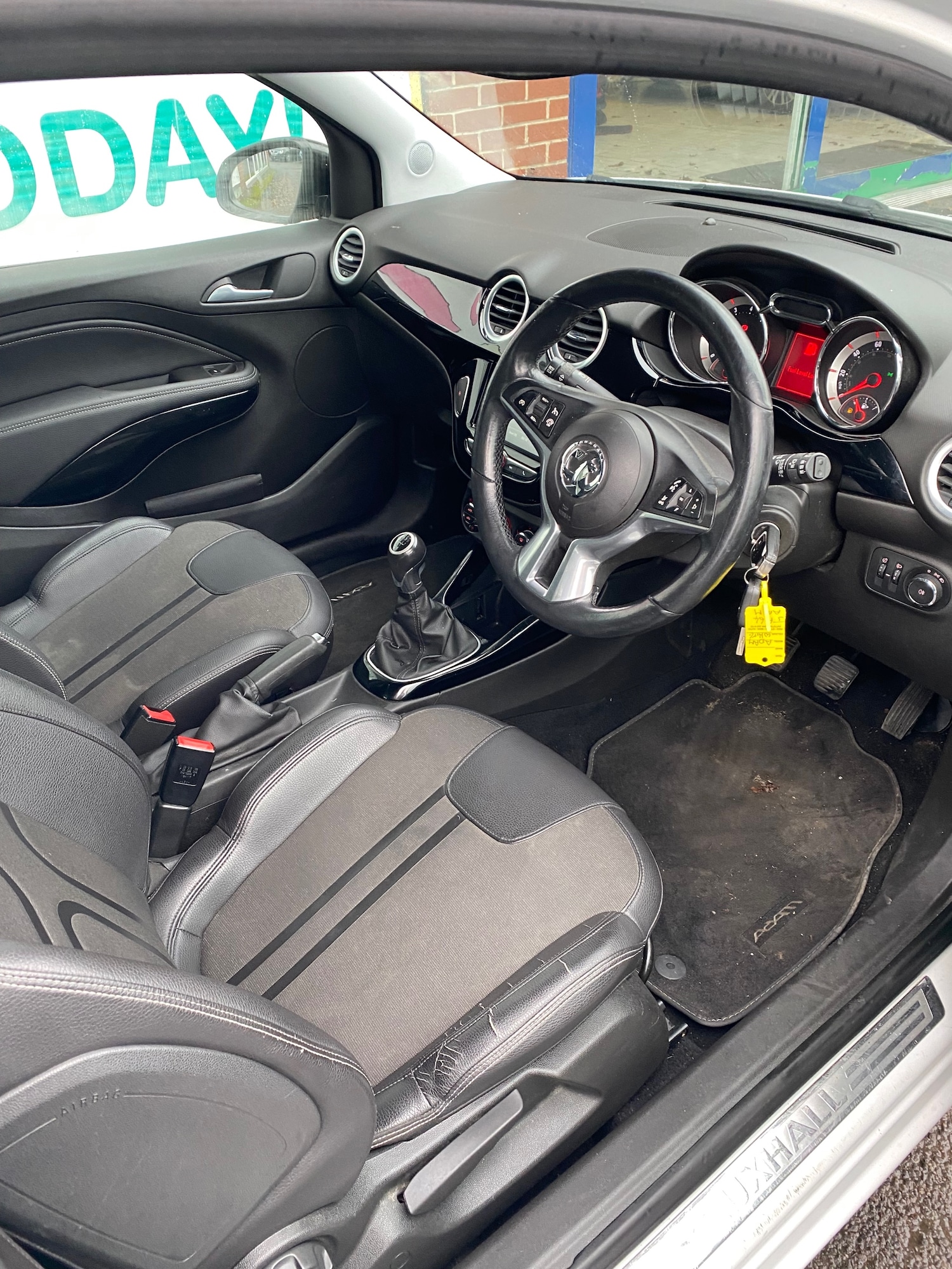 Used Vauxhall ADAM 2017 for sale - 76919224: Photo 5