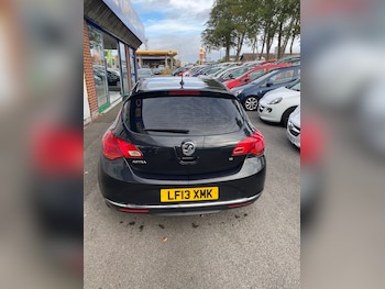 Used Vauxhall Astra 2013 for sale - 76005048: Photo 3