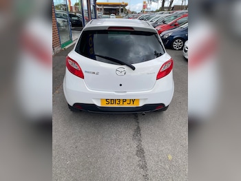Used Mazda Mazda2 2013 for sale - 75970295: Photo